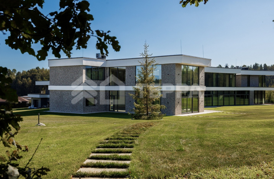 Объект ID 18398 - Дом