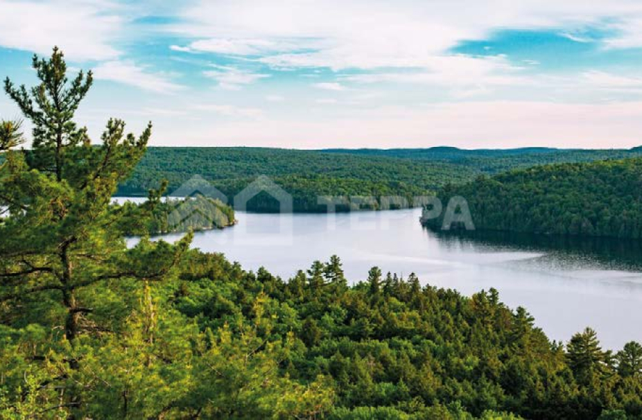 Ziggurat Country Club