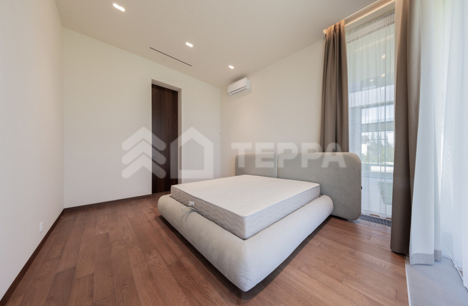 Объект ID 18398 - Дом