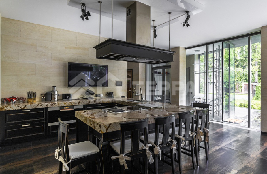 Объект ID 10018 - Дом