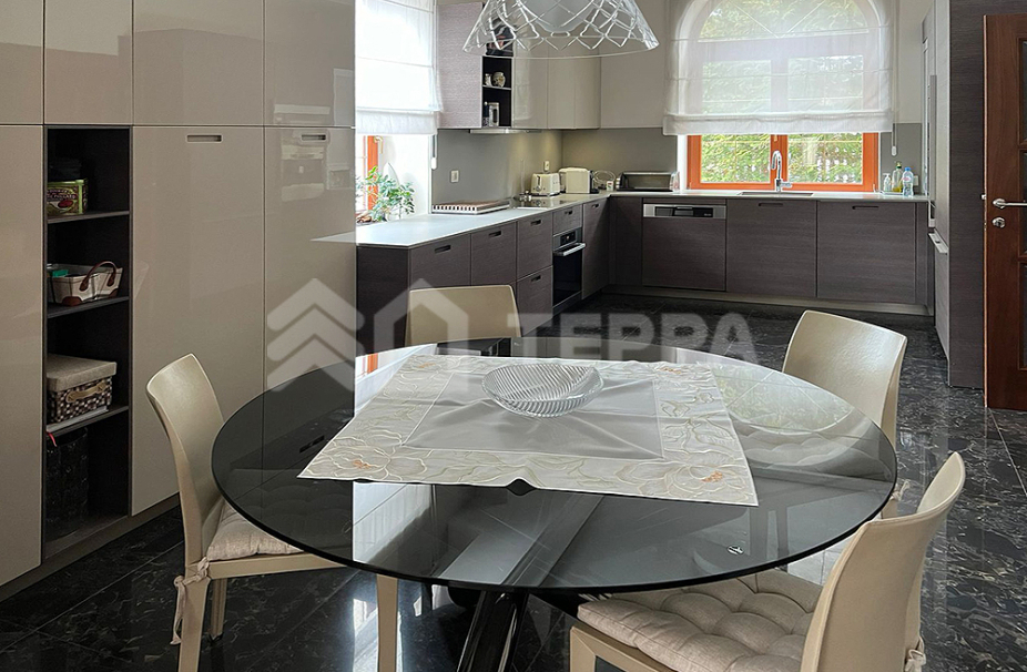 Объект ID 17947 - Дом